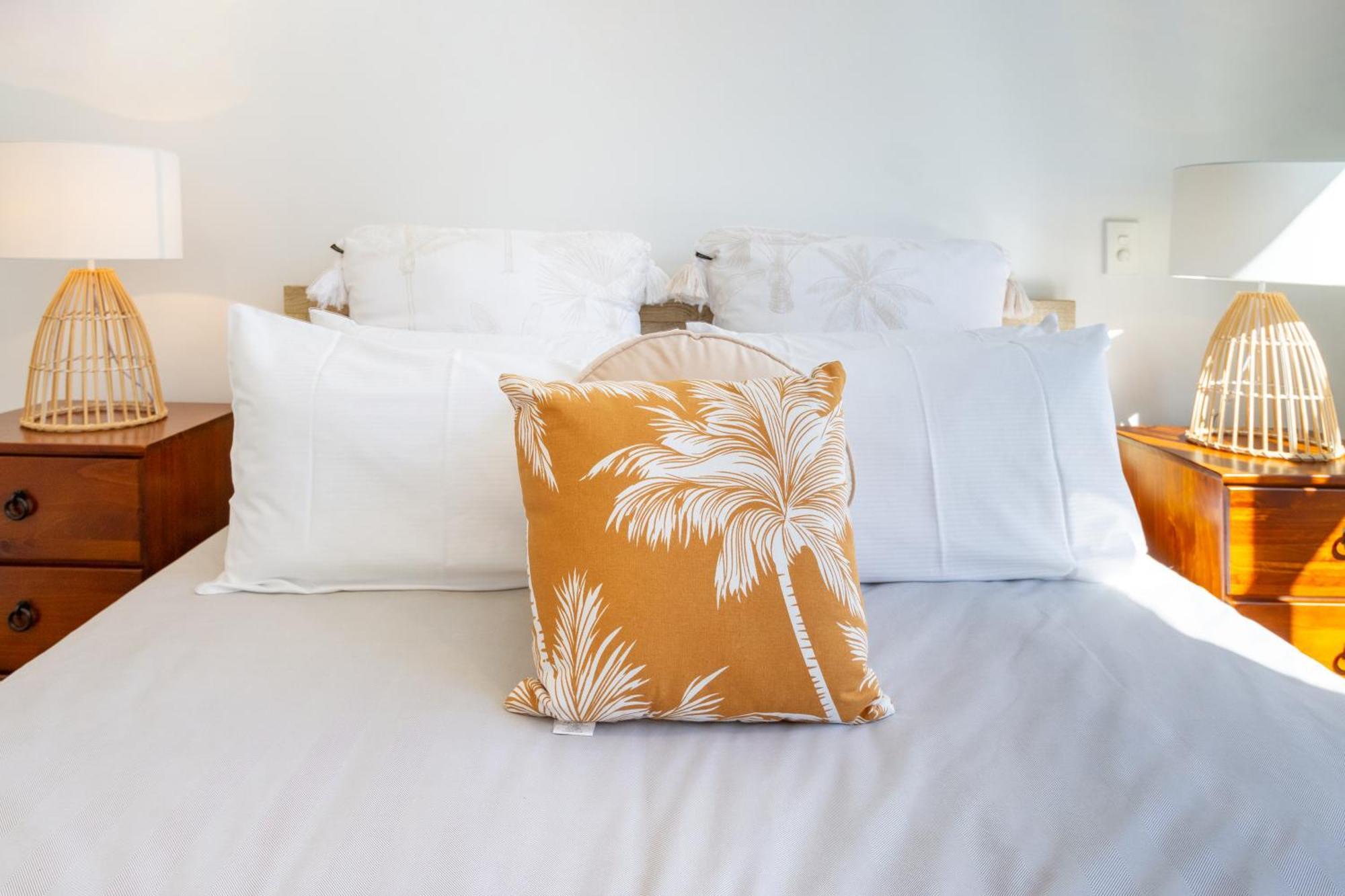 Central Escape On Cashel Street 2 Bed 2 Bath كريستتشيرش المظهر الخارجي الصورة