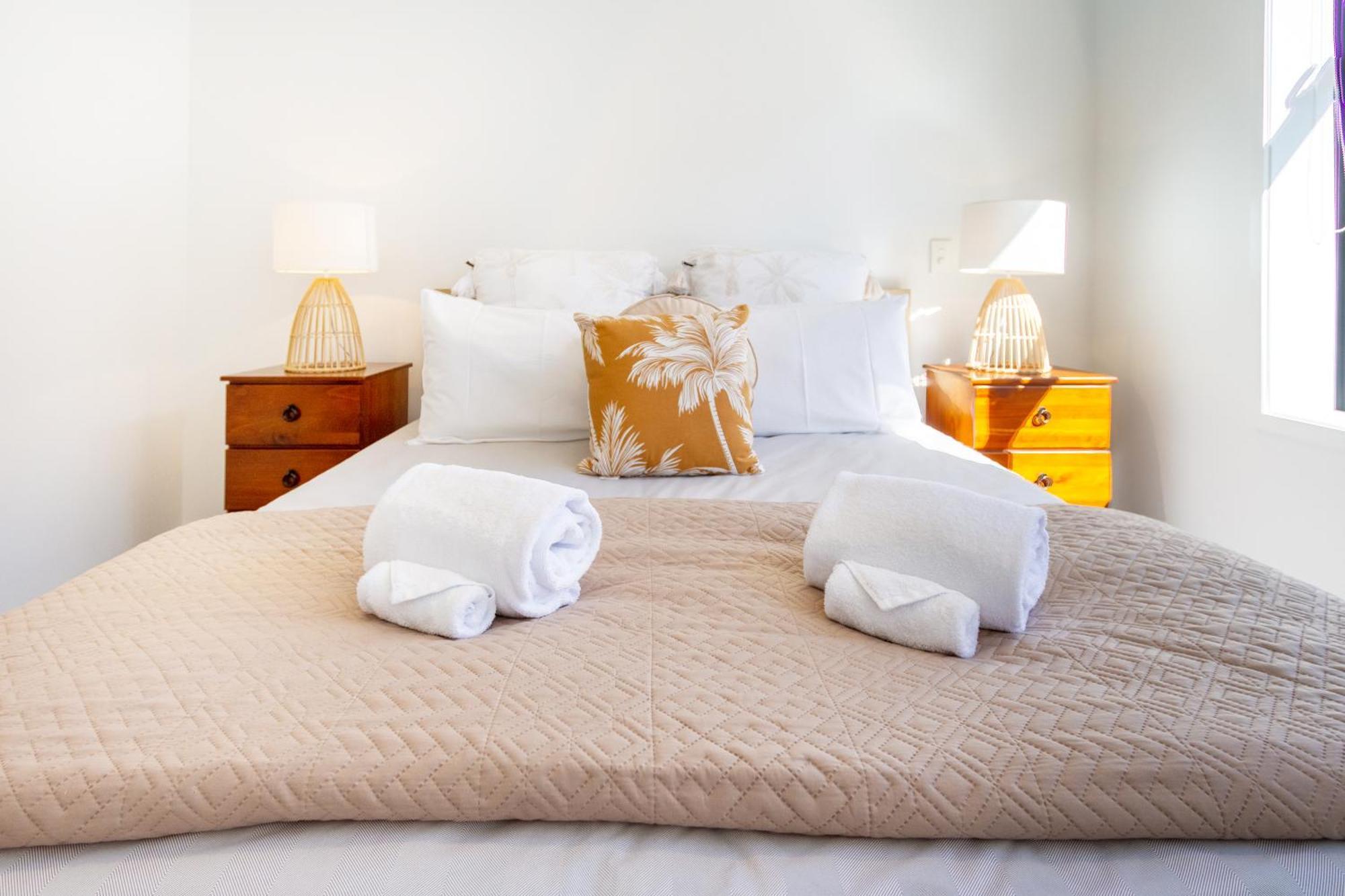Central Escape On Cashel Street 2 Bed 2 Bath كريستتشيرش المظهر الخارجي الصورة